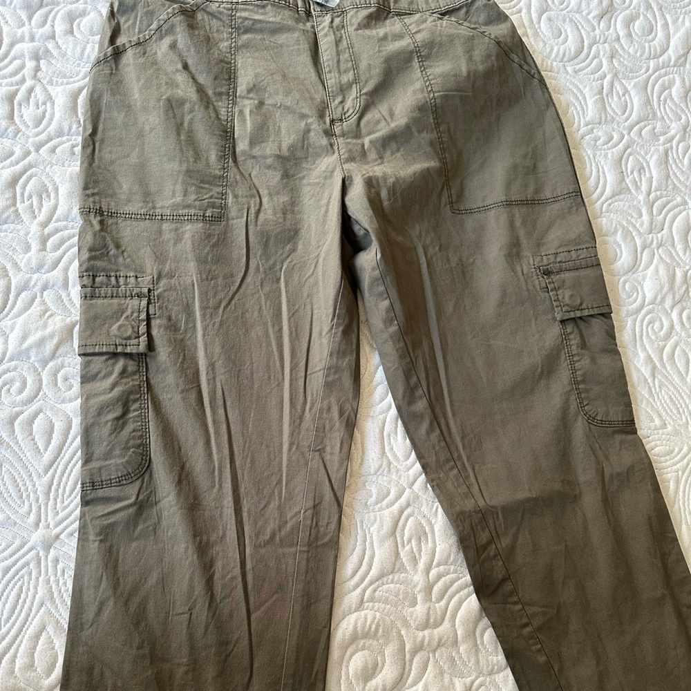 cargo pants
